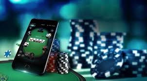 Filipino player completing a deposit on 77 apk mobile browser